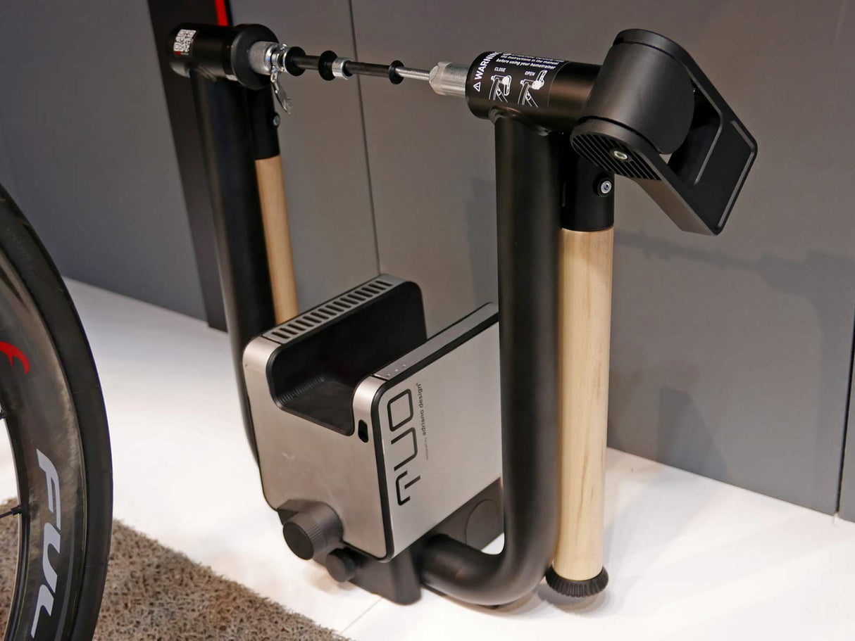 ELITE TUO interactive roller