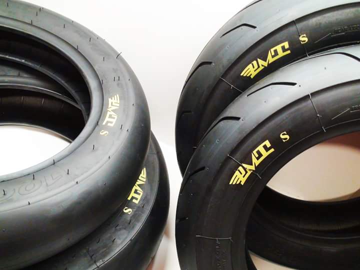 Pneu PMT 90/65R6.5" Junior Rain