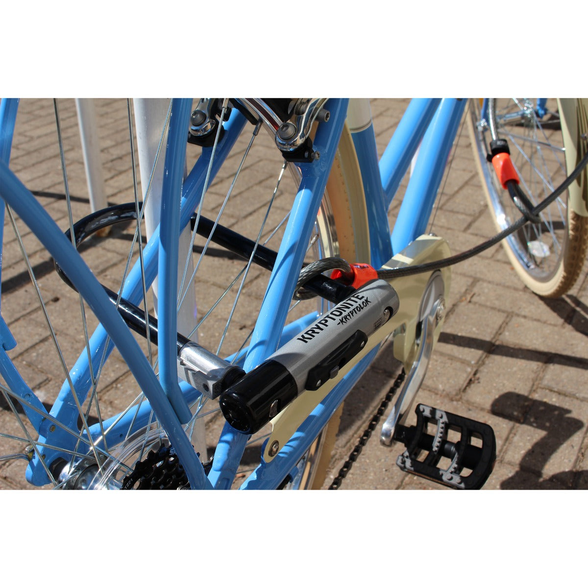 Kryptonite Kryptolok Standard U-Lock with 4 ft Flex Cable